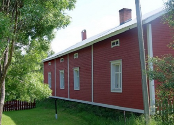 Punainen vanha talo